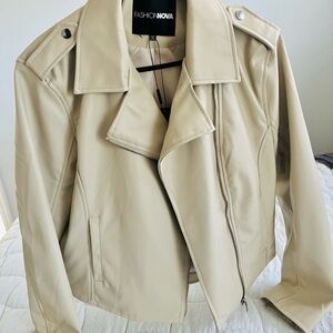 Fashion Nova Women's Cream Jacket